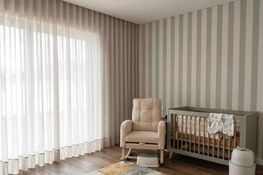 Cortinas e papel Elegância natural e conforto familiar-5-1