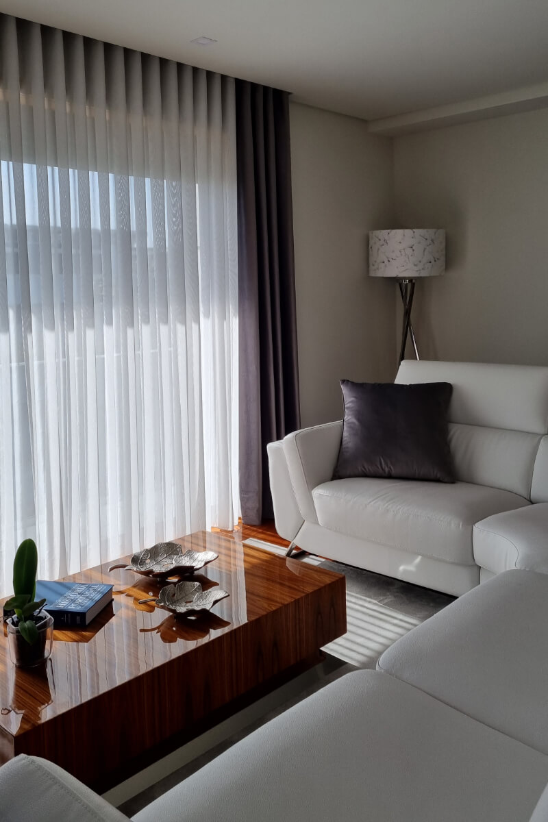 durvalinho-cortinado-800x1200-tecido-branco-reposteiro-sala